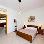 Mc Apartments